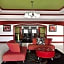 La Quinta Inn & Suites by Wyndham Dallas Hutchins
