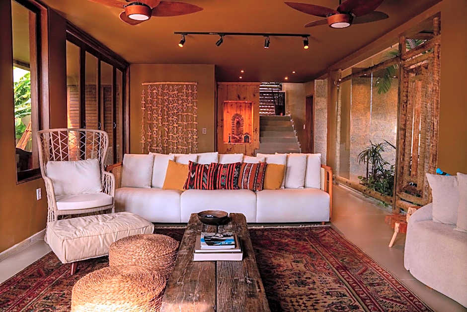 Casa com Ofurô, Piscina Aquecida e Cozinheira