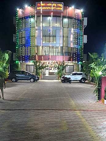 OYO Flagship Shri Anasuya Datt Lodge