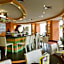 Xinhua Hotel