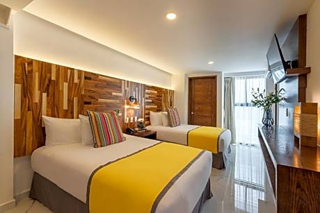 Superior Double Room with Two Double Beds