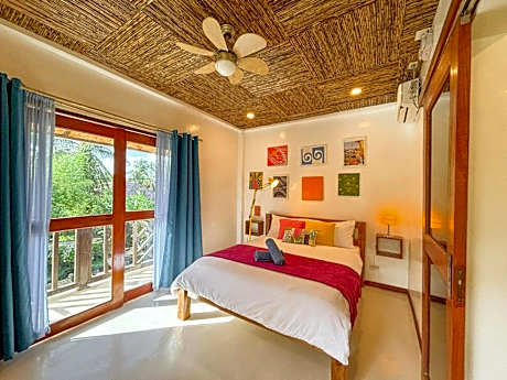 Copacabana Siargao Boutique Hotel & Artcafé