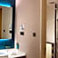 Holiday Inn Express Shanghai Kangqiao By IHG