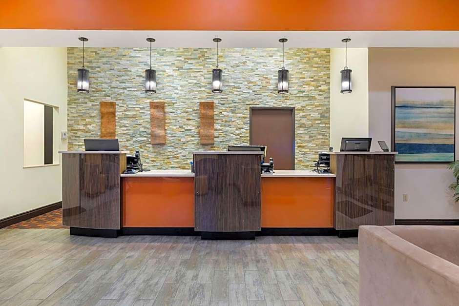 Best Western Plus North Platte Inn & Suites
