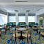 Hilton Garden Inn Detroit Metro Airport