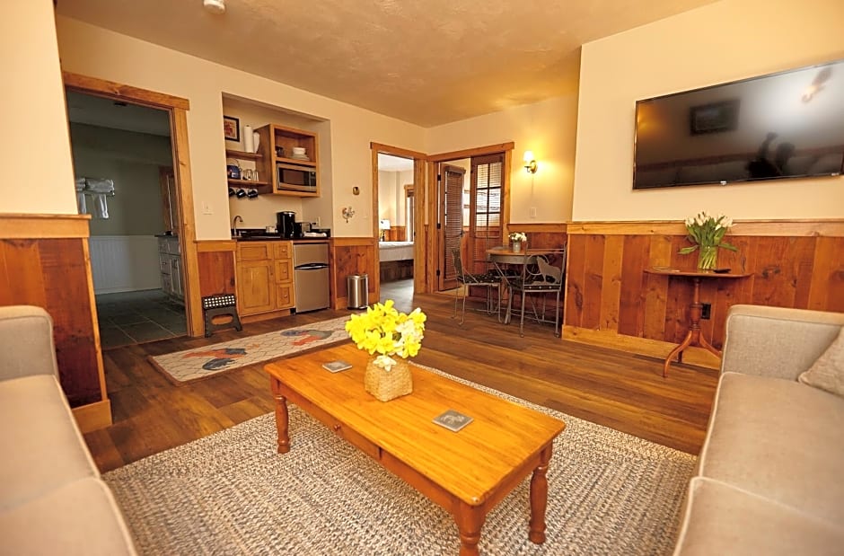 Seesaw's Lodge
