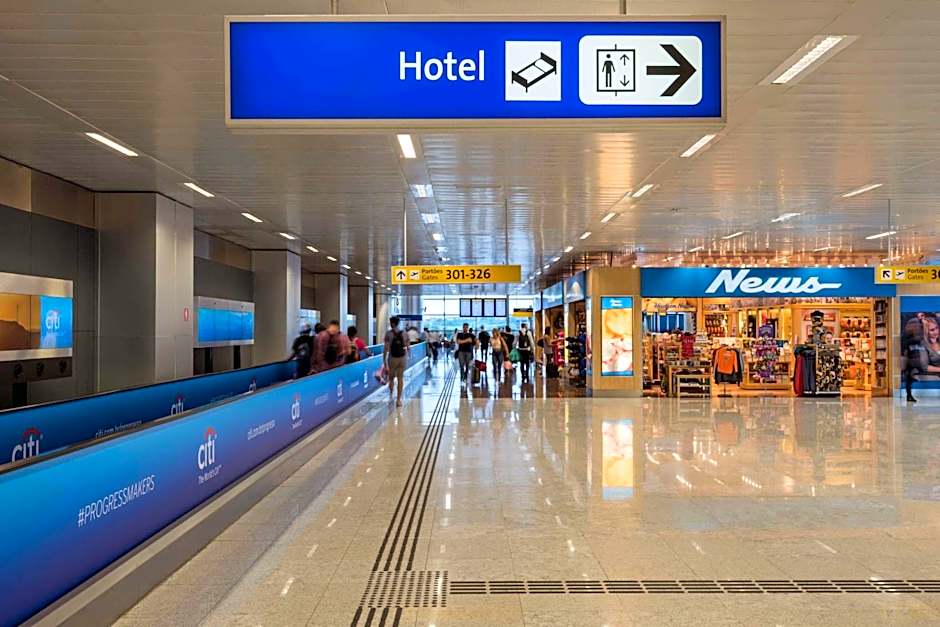 TRYP BY WYNDHAM São Paulo Airport - Hotel de Transito Terminal 3 -Lado Ar - Área restrita á passageiros já embarcados - Piso 1