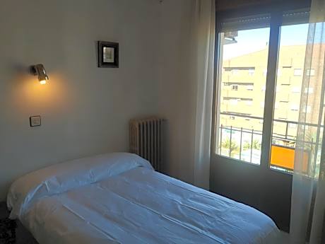 Single Room with Bathroom