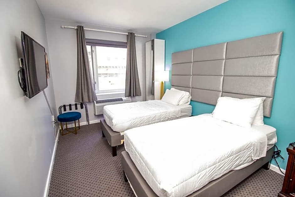 Canal Loft Hotel