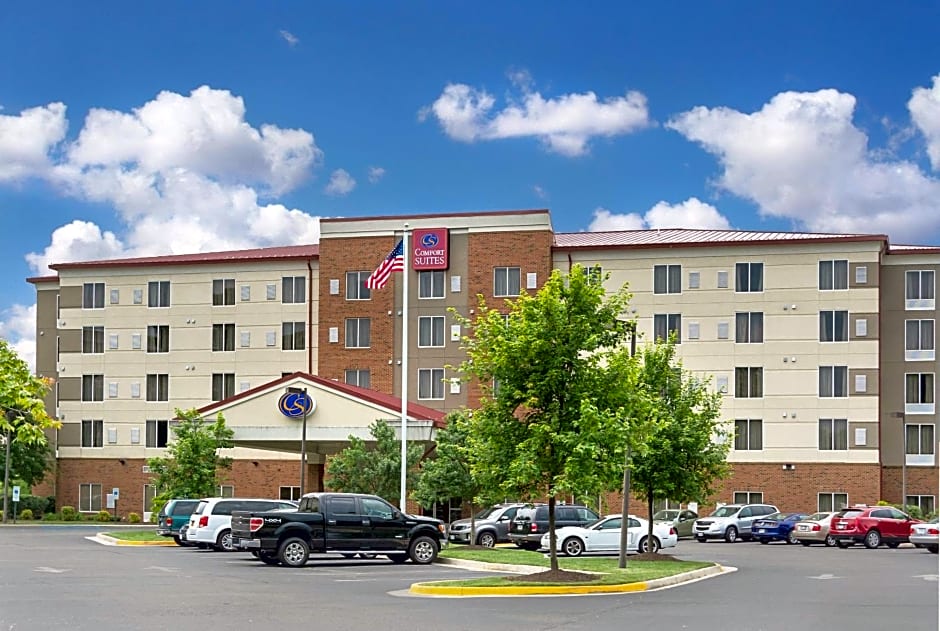 Comfort Suites at Virginia Center Commons
