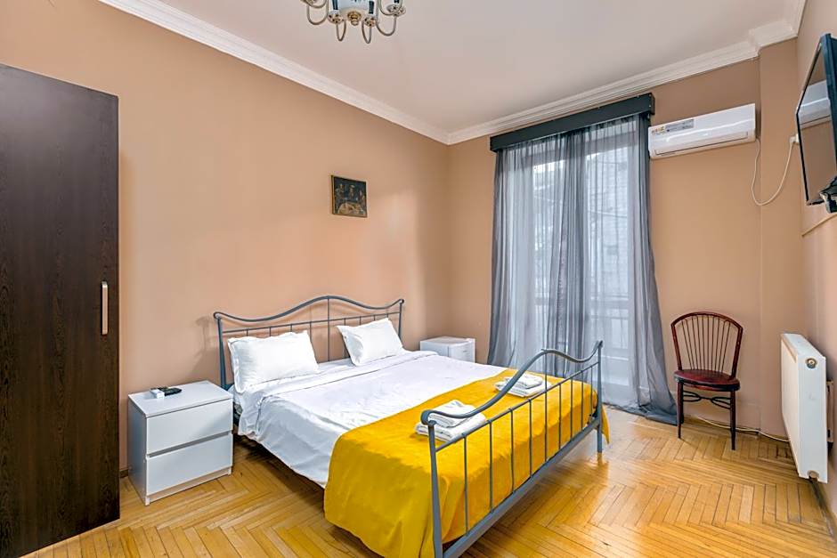 Sunny Hotel Tbilisi
