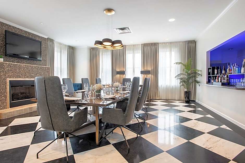 Magnolia Hotel Houston, a Tribute Portfolio Hotel