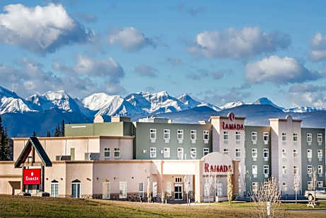 Ramada by Wyndham Hinton