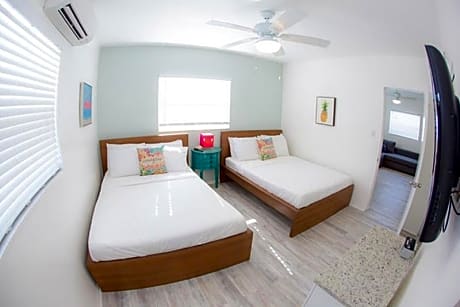 One Bedroom Suite Two Double Beds