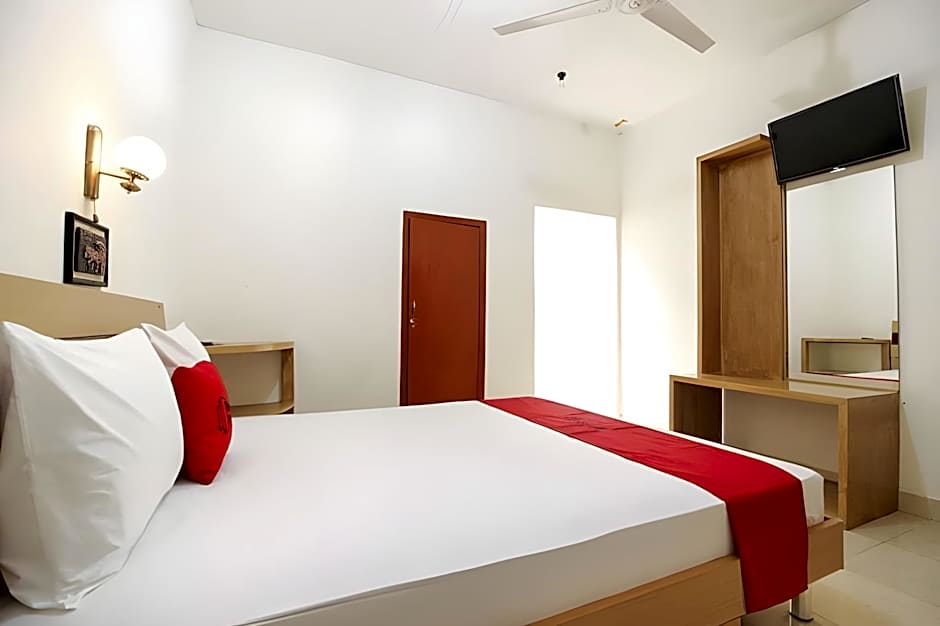RedDoorz @ Hotel Raditia Graha Yogyakarta