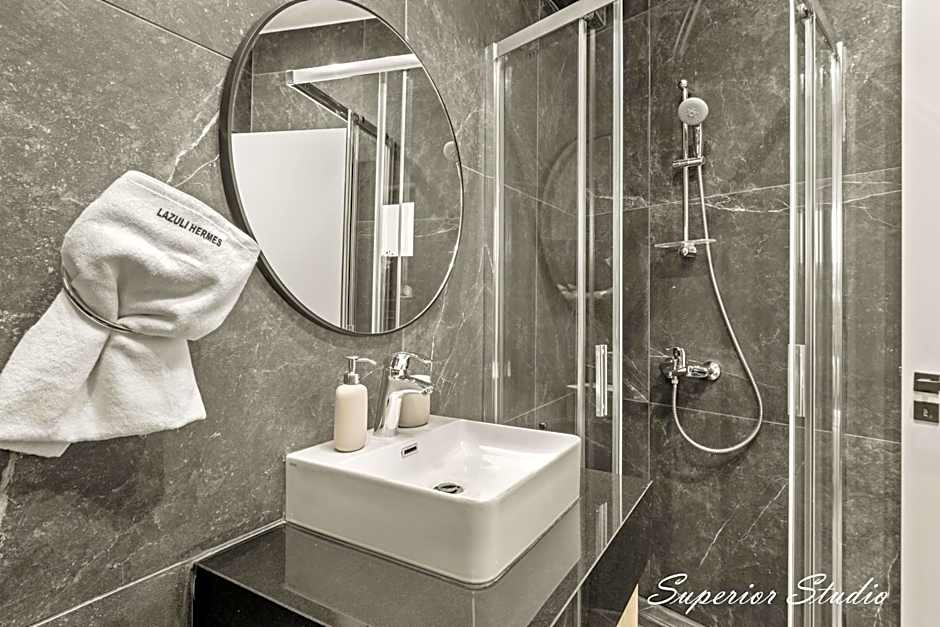 Lazuli Hermes Apartments