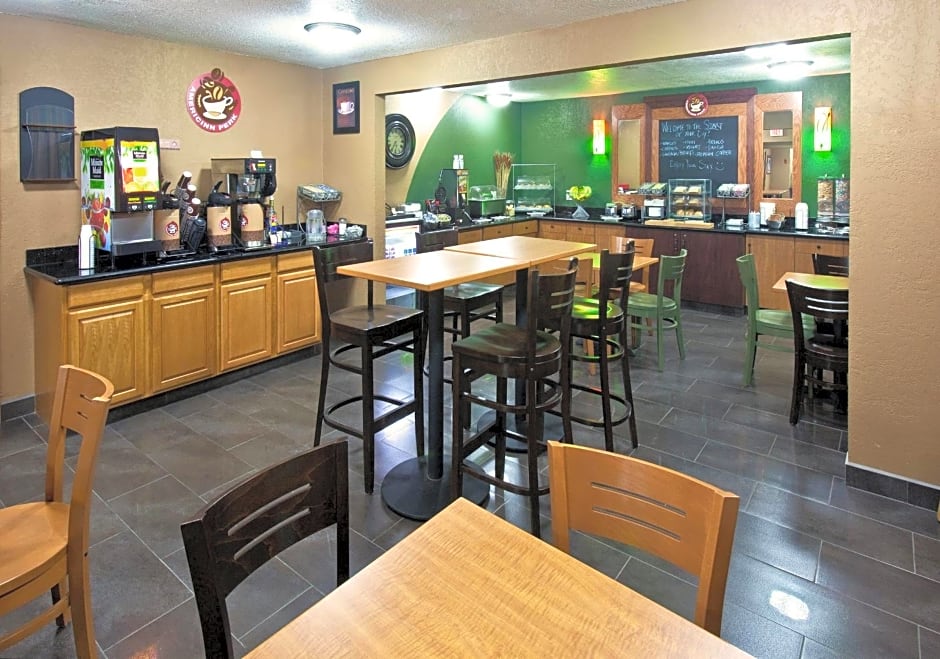 AmericInn by Wyndham Council Bluffs