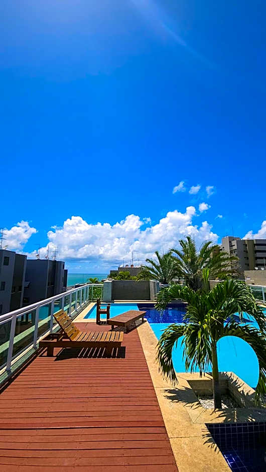 Condomínio de Luxo a Beira Mar!