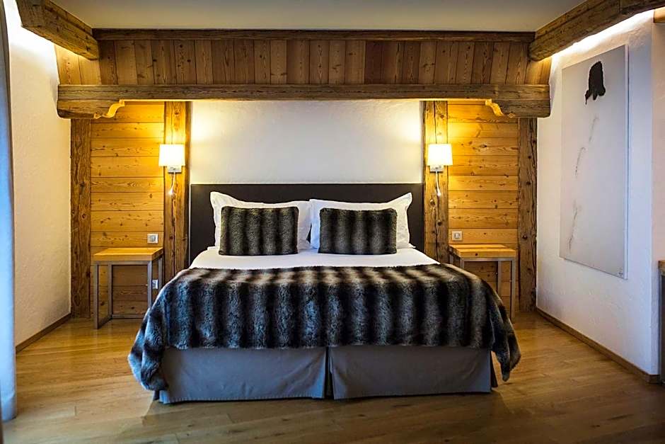 Au Coeur Du Village Hotel