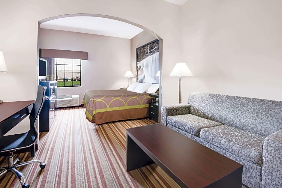 Super 8 by Wyndham Monett