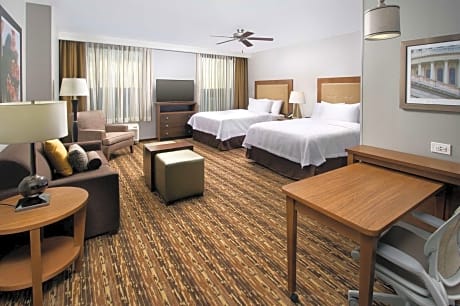 Queen Studio with Two Queen Beds - Non-Smoking