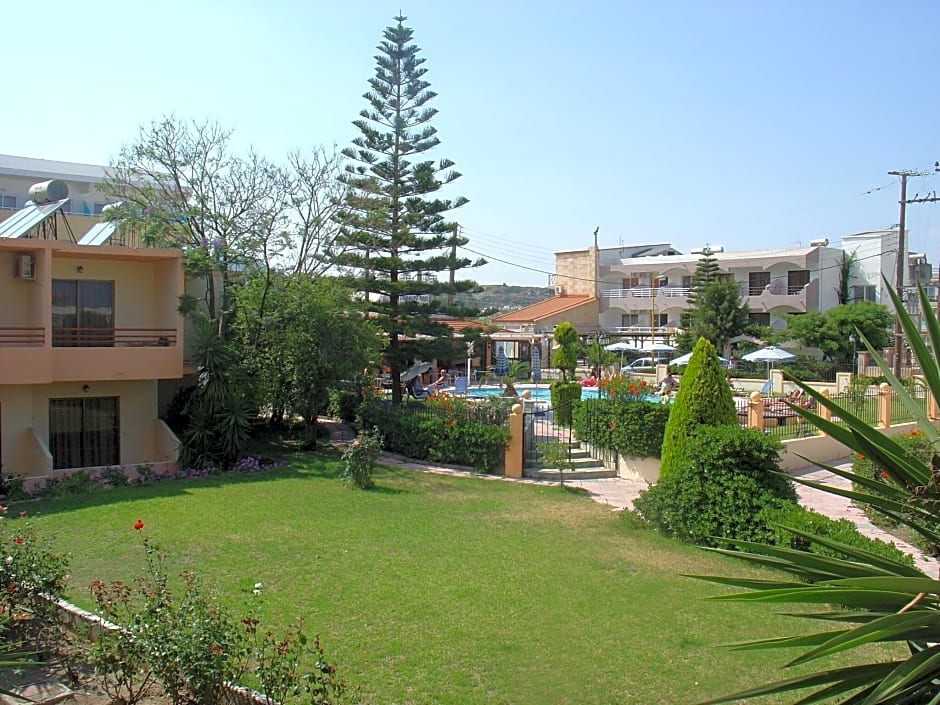 Lyristis Apartments Plus