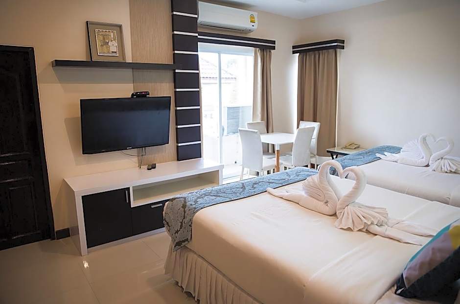 Excella Hotel