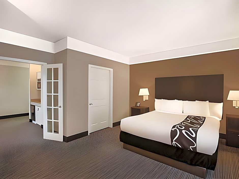 La Quinta Inn & Suites by Wyndham Beaumont West