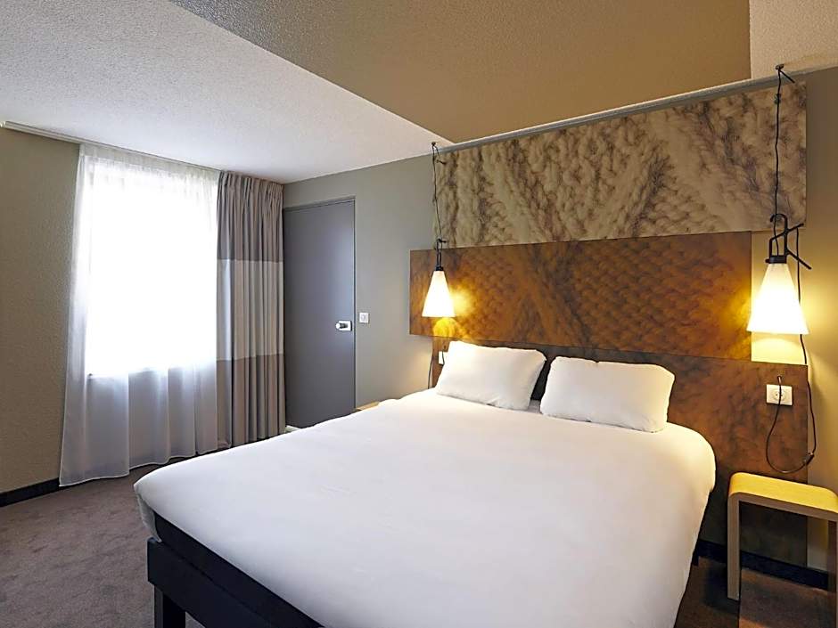 ibis Marne la Vallee Champs