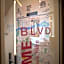 Hotel BLVD 7