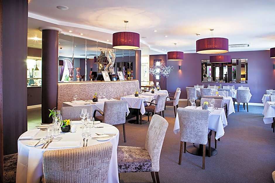 315 Bar & Restaurant