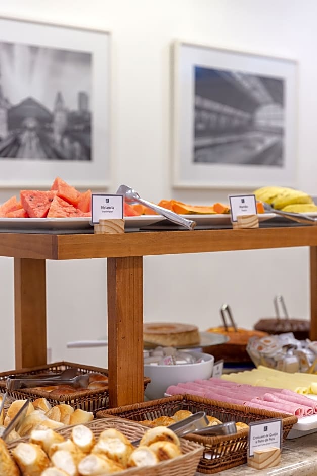 Rojas All Suites Hotel