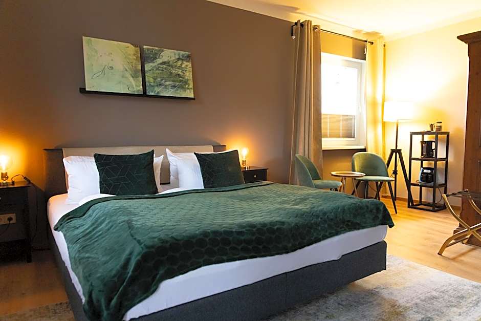 Photo 1 of 10 of Doppelzimmer-Klassisch-Ensuite-Zimmer Remise