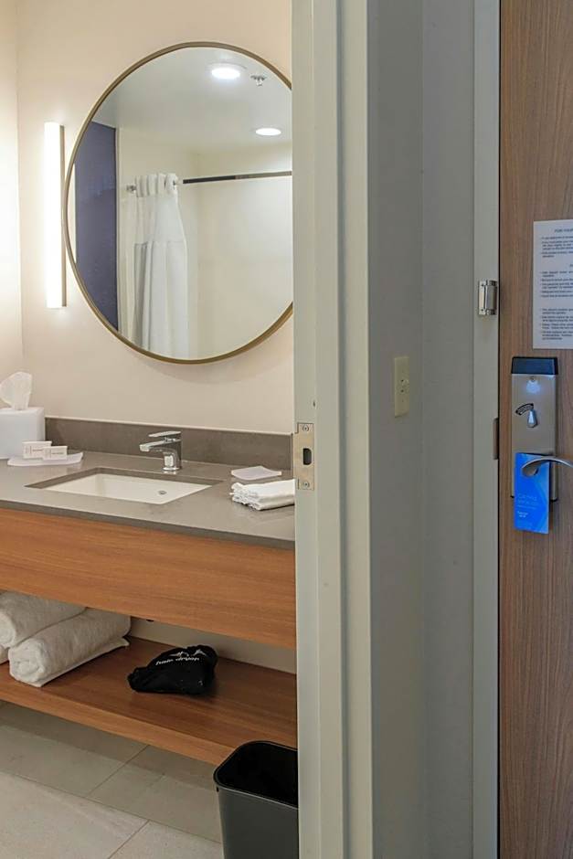 Fairfield Inn & Suites by Marriott Philadelphia Valley Forge/Great Valley