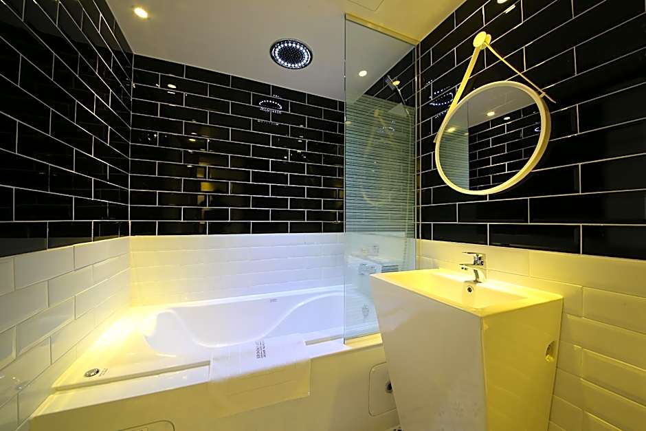 Brooks Hotel Tongyeong