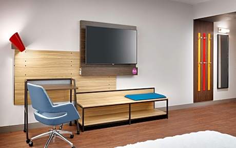 Queen Room with Two Queen Beds - Mobility and Hearing Access