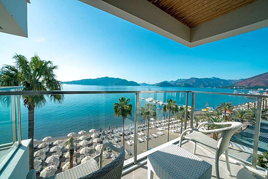 Begonville Beach Hotel - Adult Only