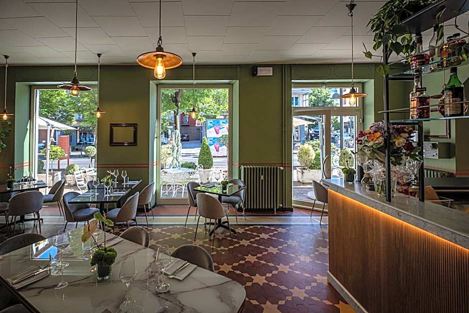 Eco Rooms&Breakfast Tirano