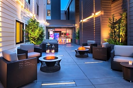Aloft Sunnyvale