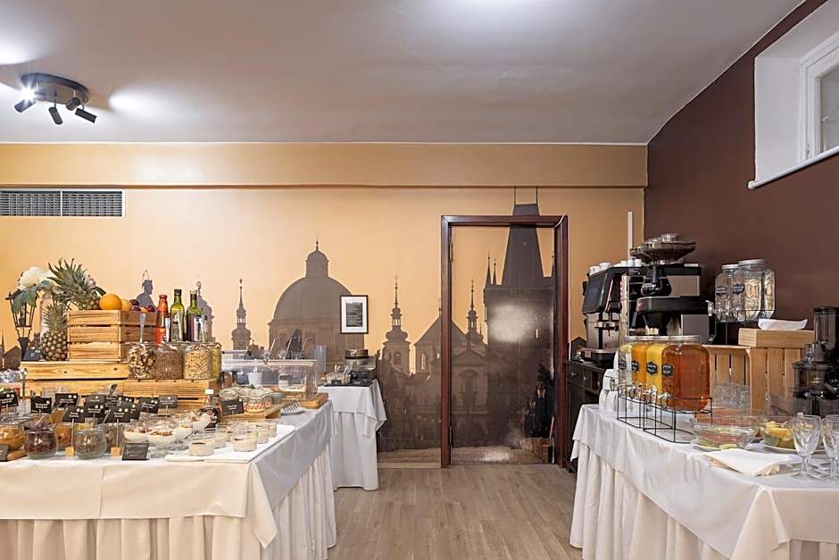 Pytloun Kampa Garden Hotel Prague