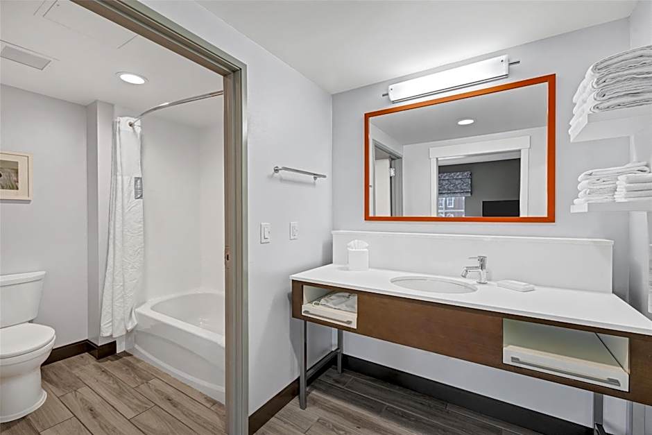 Hampton Inn By Hilton And Suites Logan, Ut