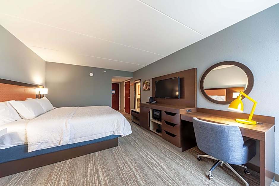 Hampton Inn By Hilton Winchester-North