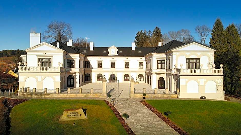 Zámek Wichterle - Hotel a pivní lázně