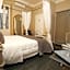 Amica Roma Guest House