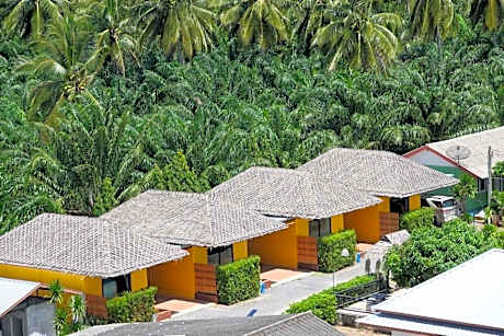 Baan Suan Nam Resort