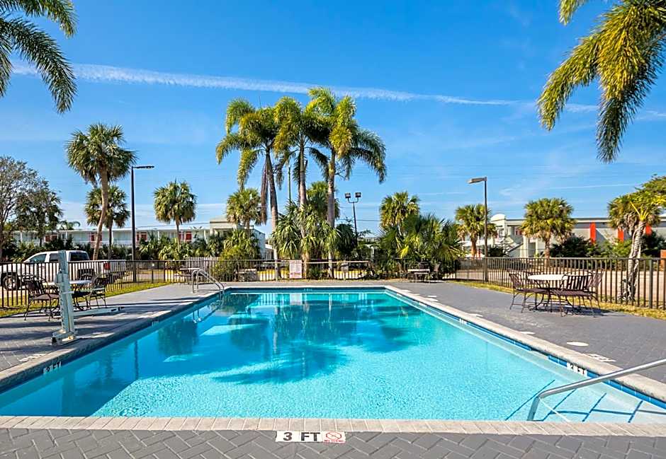 Americas Best Value Inn & Suites Melbourne