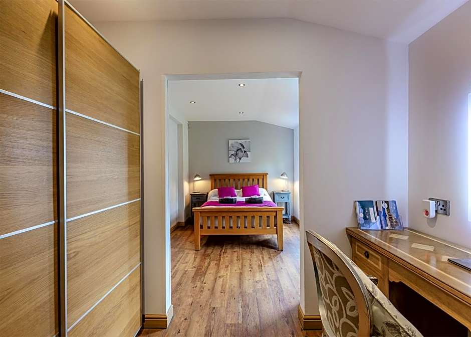 Gadlas Park Holiday Cabins