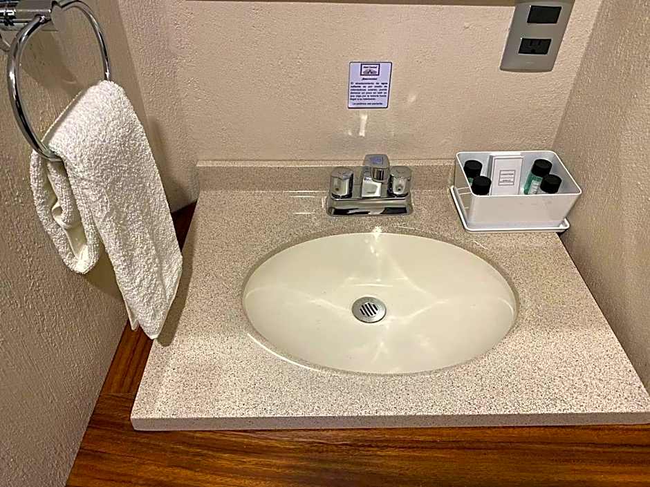 Hotel Central Pirámides