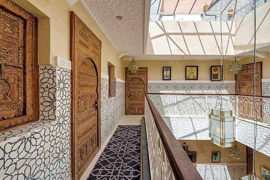 Riad 7 chambres - Petit dejeuner gratuit