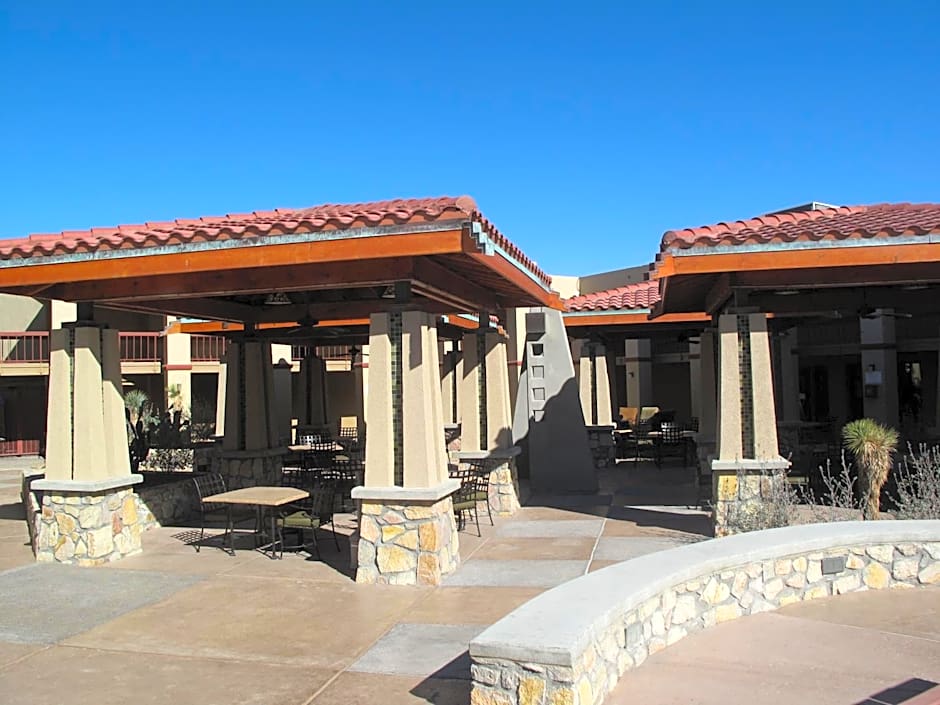 Wyndham El Paso Airport Hotel And Water Park